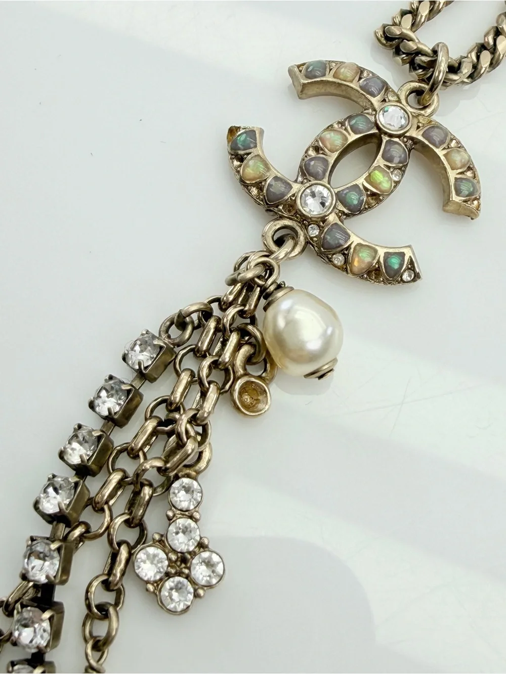 Chanel Classic Gold CC Iridescent Bead Pearl Dangle Chain Necklace